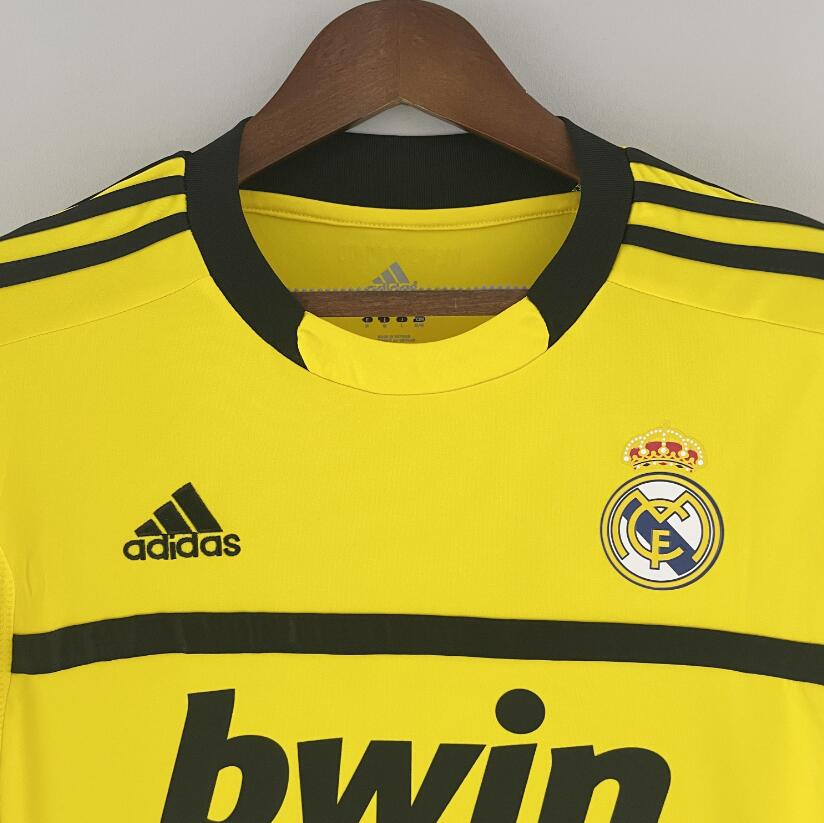 CAMISETA RETRO REAL M ADRID PORTERO 11/12 - Imagen 3
