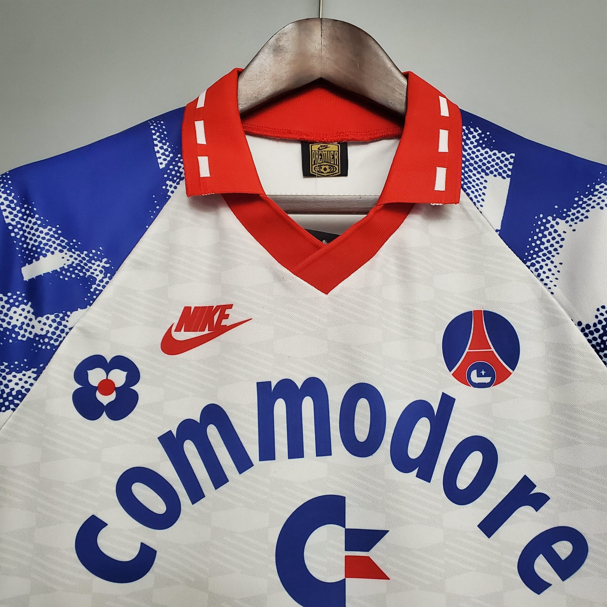 1993-1994 Paris Saint-Germain away retro kit - Imagen 3