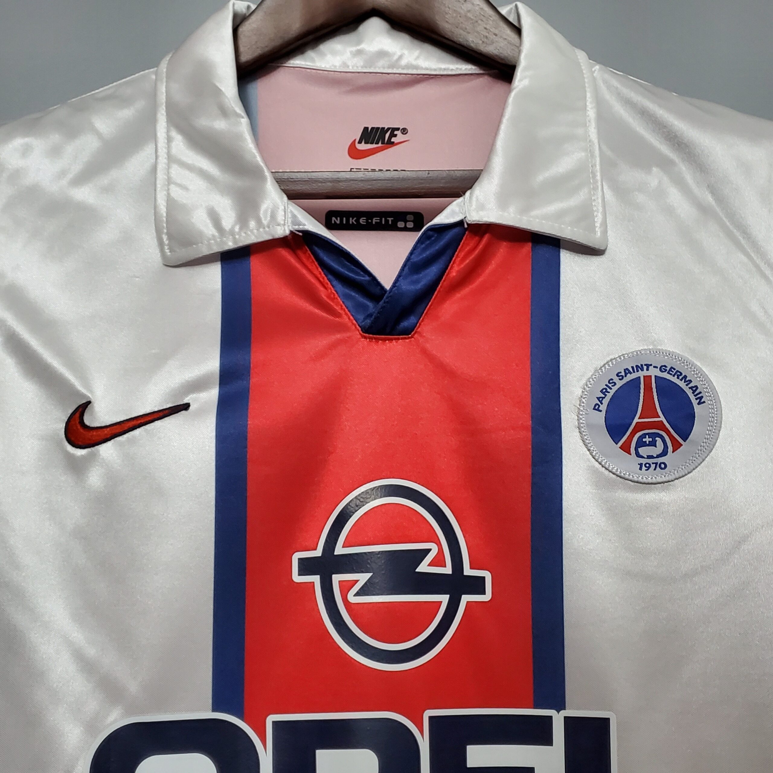 1998-1999 Paris Saint-Germain away retro kit - Imagen 3