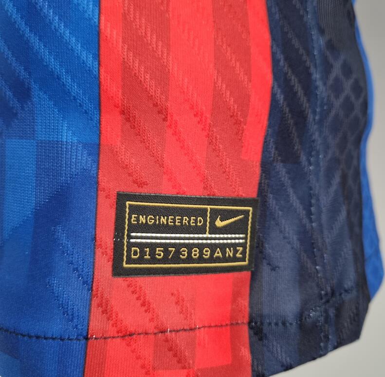 CAMISETA B-ARCELONA EDICIÓN ESPECIAL ROJA Y AZUL AUTHENTIC 22/23 - Imagen 4