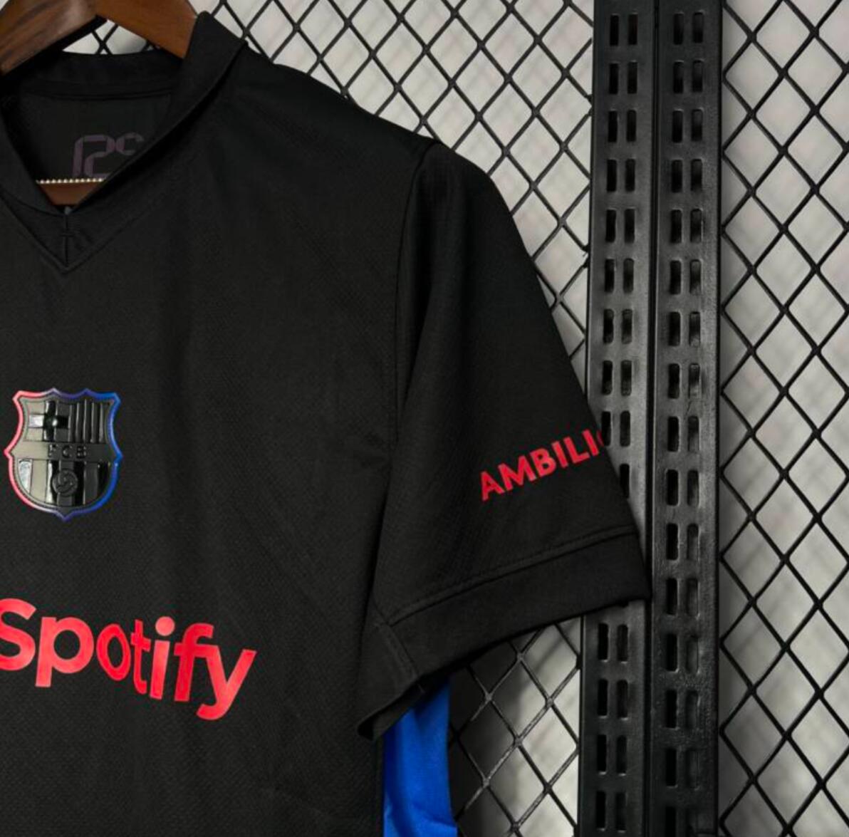 CAMISETA B-ARCELONA FC 2ª EQUIPACIÓN 24/25 - Imagen 3